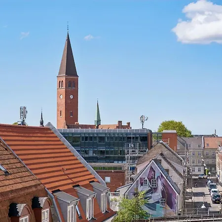 Appartement Modern In With Views *
